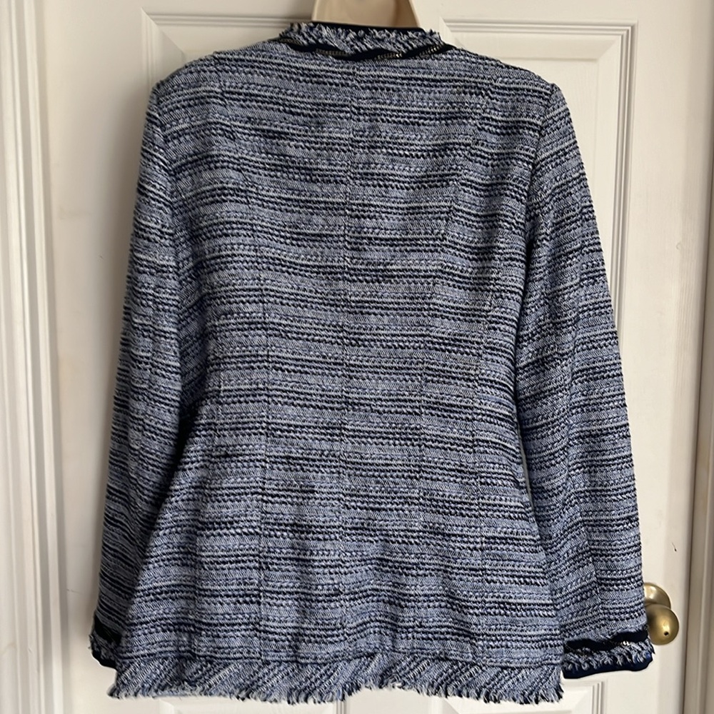 White House Black Market jacket - Picture 5 of 12